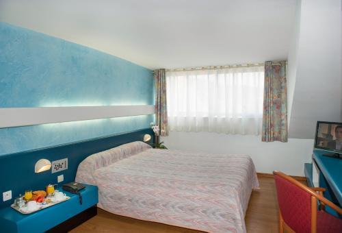 Hotel Urbain V Mende Zewnętrze zdjęcie