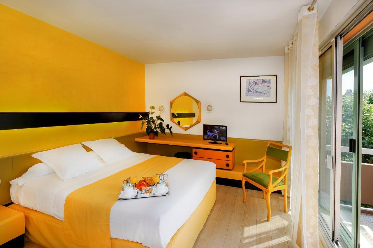Hotel Urbain V Mende Zewnętrze zdjęcie